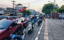 Arus Mudik Membludak! 72 Ribu Kendaraan Melintas di Pantura Bekasi Menuju Cikampek