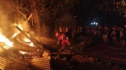 Rumah Semi Permanen di Mawang Gowa Ludes Terbakar Minggu Malam