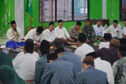 Di hadapan Kiai NU dan Muhammadiyah, Ini Komitmen Bupati Jepara Tingkatkan Gaji Guru Madrasah
