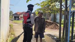 Polisi Tertibkan Penyapu Koin di Jembatan Sewo Indramayu