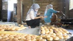 Program MBG Dongkrak Usaha Roti Rumahan di Blora, Produksi Tembus 5.000 Roti per Hari