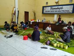 Makna Budaya di Balik Ritual Nancep Karya Jelang Tawur Agung di Desa Sapikerep