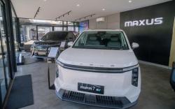 Bandung Pasar Strategis Kendaraan Listrik Premium, Dealer Perkuat Akses Layanan bagi Pelanggan