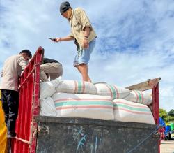 Jalur Laut Disisir, Miras Moke 2,8 Ton dari Sabu Digagalkan di Pintu Masuk Kupang