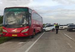 Laka Lantas di Tol PPTR KM 290 Suradadi Tegal, Empat Orang Meninggal Satu Luka