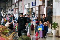 Volume Penumpang KAI Daop 7 Madiun Tembus Rekor pada H2 Lebaran 2026
