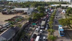 Jalur Lingkar Selatan Cilegon Padat, Warga Antre Imbas One Way dari Arah Wisata