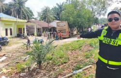 Calya Hantam Bus, Satu Pelajar Tewas dan Sembilan Teruka