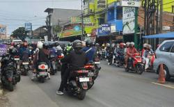 Puncak Arus Balik Diprediksi Besok, Kawasan Padalarang Mulai Dipadati Pemudik yang Kembali