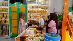 Kisah Pelaku Usaha Tahu Khas Kediri, Panen Cuan Saat Momen Libur Lebaran 2026