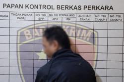 Diduga Transaksi Sabu di Kantor Ekspedisi, Oknum ASN di Balikpapan Ditangkap Polisi