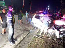 Insiden Tragis Wanita 72 Tahun, Tewas Kecelakaan Adu Moncong Mobil vs Truk Boks di Jombang