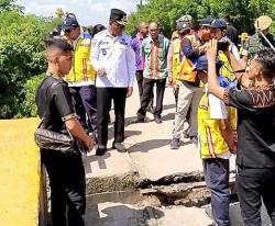Jalan Nasional Ambruk di Naibonat, BPJN NTT Siapkan Jembatan Darurat dan Jalur Alternatif