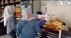 Lebaran Dorong Penjualan Oleh-Oleh di Payakumbuh Naik Hingga 50 Persen