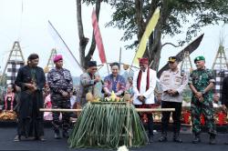 Mahakarya Goa Kreo dan Sesaji Rewanda, Perpaduan Seni Modern dan Ritual Sakral