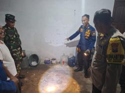 Rembesan Air Berbau Gas Muncul di Rumah Warga Ngasem Bojonegoro