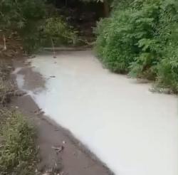 Kota Industri Menuju Kiamat Ekologi, Kala Limbah Mengubah Wajah Karawang Menjadi Pucat Pasi