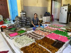 Harga Tepung Beras Melonjak, UMKM Kue Tradisional di Cirebon Terjepit