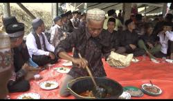 Tradisi Unik Tolak Bala Warga Nagari Simanau Solok Usai Lebaran agar Panen Melimpah