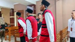 Pecah, Tangis Keluarga Saat Terdakwa Kasus Tambang Dituntut 1 Tahun