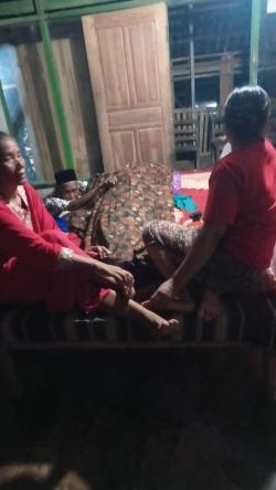 Nahas, Seorang Wanita Tewas Tersambar Petir Saat Duduk di Ruang Tamu Rumahnya