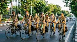 Surat Edaran Bupati: ASN Bojonegoro Wajib Gowes dan Bawa Tumbler, Rapat Tanpa Plastik