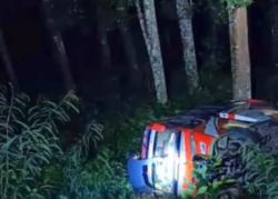 Kecelakaan di Batang, Minibus Rombongan Kesenian Warok Terperosok ke Jurang 9 Orang Luka