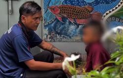 Momen Mengharukan di Lapas Pamekasan, Percakapan Ayah dan Anak Viral