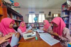 Mantap! Empat Siswi SMAN 2 Jombang Raih Golden Ticket Kampus Negeri di Jawa Timur