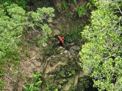 Innova Terjun ke Sungai Lae Kombih, Nasib Pasutri Masih Misterius