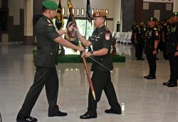 Mutasi Perwira Kodam IV/Diponegoro: Irdam hingga Komandan Yonarmed Beralih Tongkat Komando