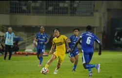 Perebutan Poin Penting: Persib Amankan Puncak, Semen Padang Hindari Zona Degradasi