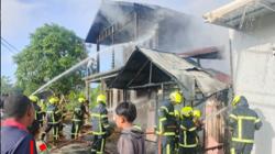 2 Kebakaran Landa Kutai Kartanegara dalam Sehari, Rumah dan Pabrik Meubel Ludes Dilalap Api