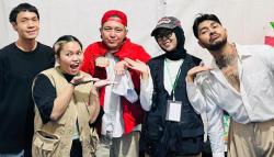 Aksi Onadio Leonardo di Panggung Bikin Penonton Surabaya Terhibur