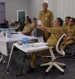 Bupati Aep Tak Main-Main: Sekcam hingga Kabid yang Tak Hadir Briefing Bakal Dicopot!