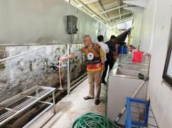Didesak Ditutup, SPPG Samban Diduga Langgar Standar Higiene dan Buang Limbah ke Sungai