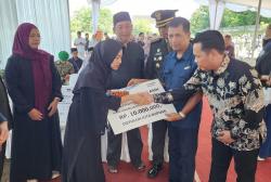 Santunan untuk Keluarga Tiga Prajurit TNI Penjaga Perdamaian yang Gugur di Lebanon