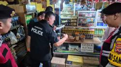 Tekan Premanisme, Polisi Sita Puluhan Botol Miras dan Oplosan di Purwakarta