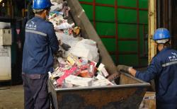 Langgar UU Cukai, Jutaan Rokok Ilegal Dibakar hingga Tak Bernilai Ekonomis