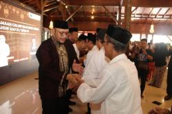 Kota Tegal Berangkatkan 302 Jamaah Calon Haji 2026