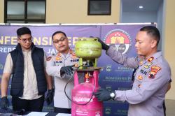 Polres Brebes Ungkap Praktik Pengoplosan LPG Bersubsidi di Gudang Sekolah, Kerugian Negara Capai Rp8