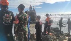 Nahas! WNA Asal China Hilang Terseret Arus di Pantai Cibobos Lebak