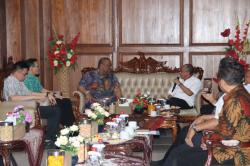 Banyumas dan Selangor Jajaki Investasi Pengolahan Sampah Bernilai Ekonomi