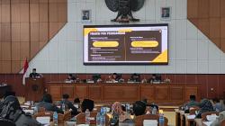 Rapat Paripurna DPRD, Bupati Madiun Sampaikan Jawaban Terkait Dua Raperda