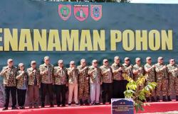 Tanam Pohon dan Latihan menembak perkuat Sinergi Pangdam Tambun Bungai dan Forkopimda Kalteng-Kalsel