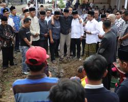 Mengharukan, Bos HS Muhammad Suryo Bangun Masjid di Lokasi Kecelakaan yang Renggut Nyawa Istri