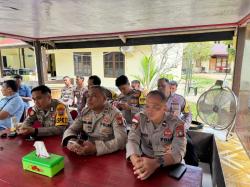 Polsek Siantan Bekali Personel Bahasa Inggris Hadapi Kunjungan Wisatawan Mancanegara