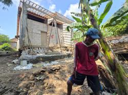 Longsor Ancam Permukiman di Tanon Sragen, 2 KK Bongkar Rumah dan Mengungsi