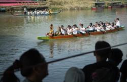 Resmi Dibuka, 350 Atlet Berlaga di Kejurprov Dayung Piala Gubernur Jatim 2026 di Mojokerto