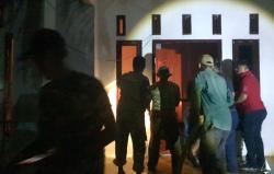 Subuh Mencekam di Pidie Jaya! Rumah Terbakar, Polisi dan Warga Berpacu Selamatkan Penghuni